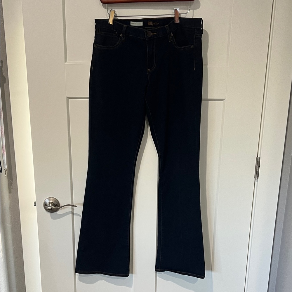 Kut from the Kloth Michelle Slim Flare Jean Sz 10